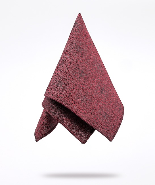 Κόκκινη γραβάτα πολυτελείας σε μικρές φιγούρες