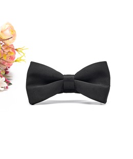 Πολυτελές μαύρο ανδρικό παπιγιόν