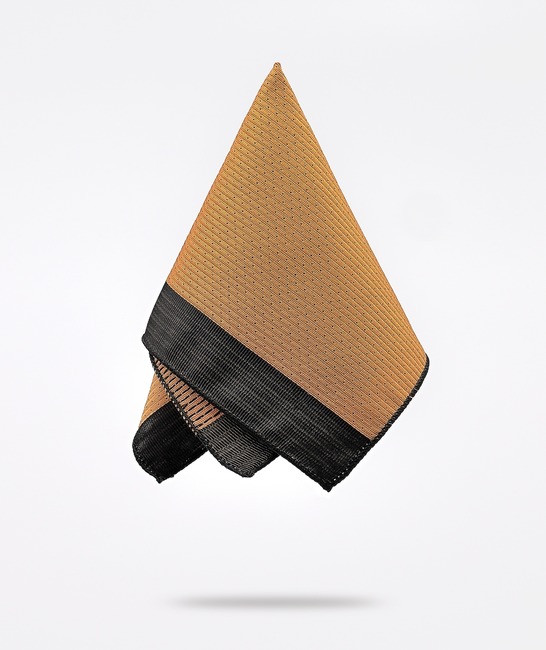Κομψή μουσταρδί γραβάτα πουά σετ με μαντηλάκι