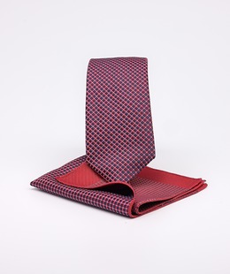 Γραβάτα σε σκούρο μπλε με κόκκινο ρομβοειδές και μπλε πουά