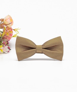 Κομψό ανδρικό παπιγιόν σε παλιό χρυσό χρώμα