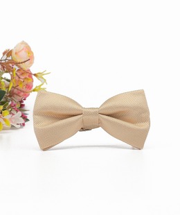 Χειροποίητο ανδρικό παπιγιόν σε εκρού