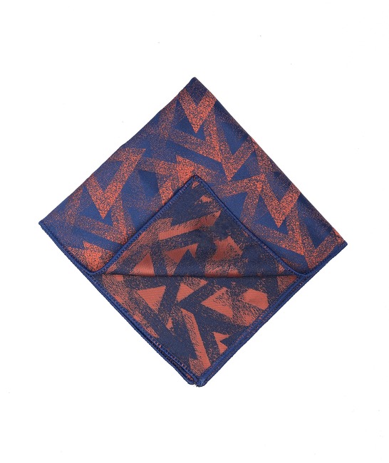 Κομψό ανδρικό σετ τριών τεμαχίων με παπιγιόν σε μπλε χρώμα