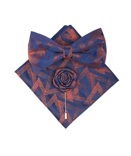 Κομψό ανδρικό σετ τριών τεμαχίων με παπιγιόν σε μπλε χρώμα