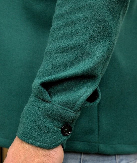 Πράσινο μεταβατικό ανδρικό μπουφάν με κουμπιά