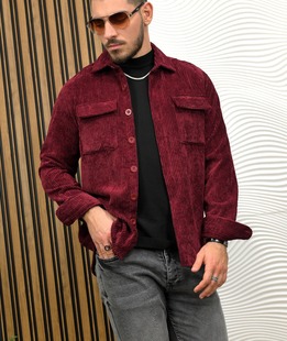 Κομψό ανδρικό κοτλέ πουκάμισο σε χρώμα κερασι