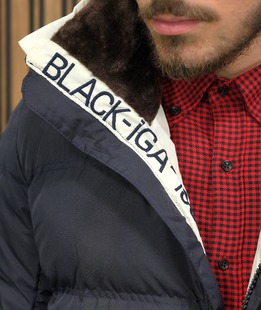 Κομψό μπλε navy μπουφάν καπιτονέ με γούνα 