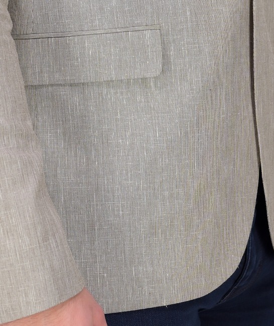 Εκλεπτυσμένο ανδρικό λινό σακάκι σε μπεζ χρώμα με ένα κουμπί