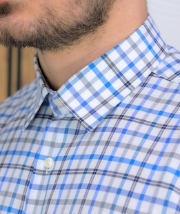 Εκλεπτυσμένο ανδρικό μπλε και μαύρο καρό πουκάμισο με τσέπη