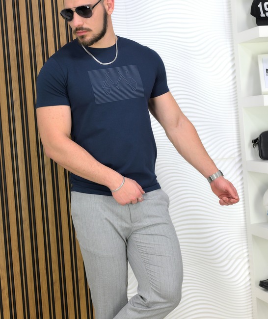 Σκούρο μπλε Slim Fit Casual t-shirt με απλικέ 